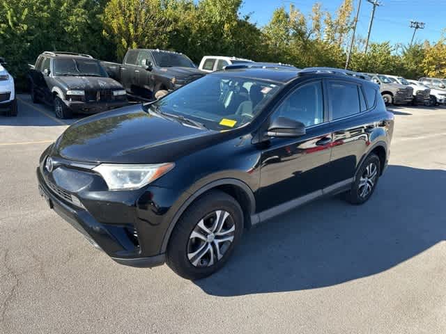 Thumbnail: 2016 Toyota RAV4 - 9