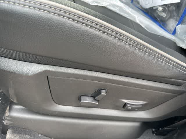 Thumbnail: 2026 RAM 3500 - 7