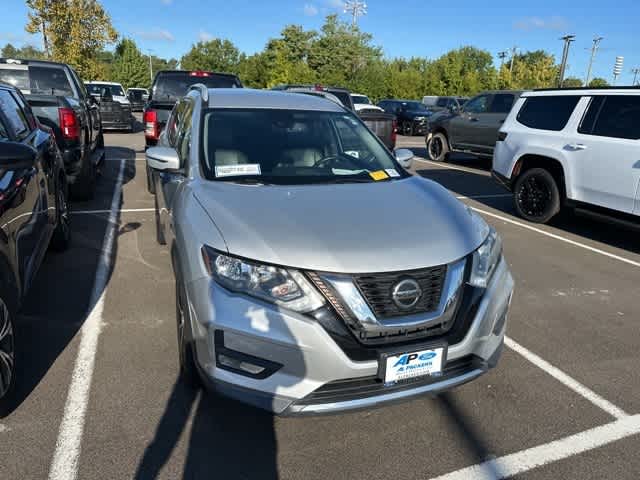 Thumbnail: 2019 Nissan Rogue - 18