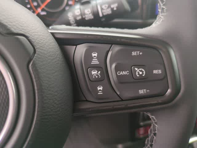 Thumbnail: 2026 Jeep Wrangler - 25