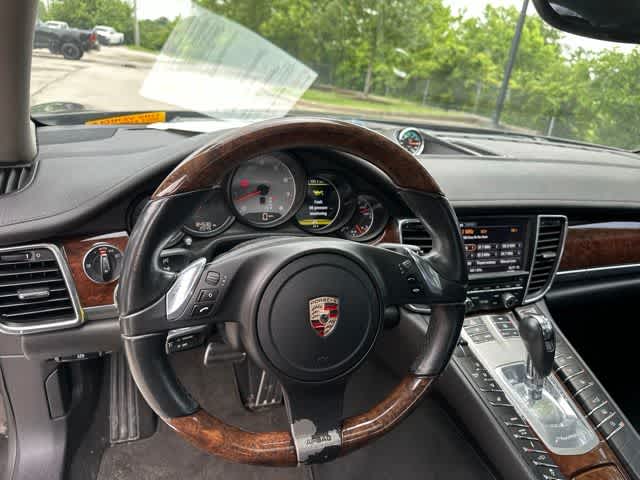 Thumbnail: 2010 Porsche Panamera - 8
