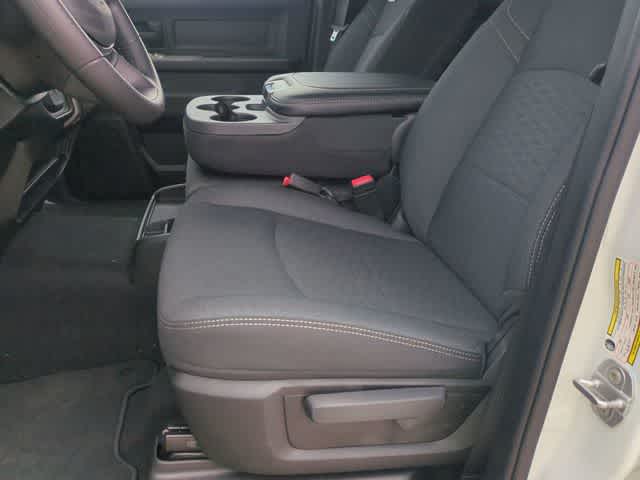 Thumbnail: 2026 RAM 3500 - 18