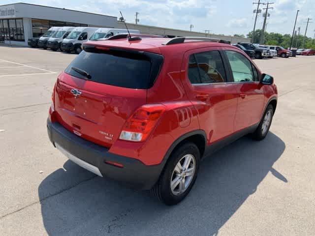 Thumbnail: 2015 Chevrolet Trax - 18