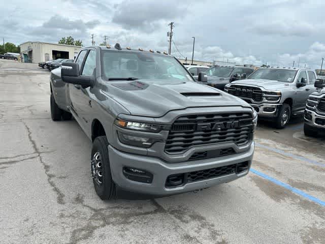 Thumbnail: 2026 RAM 3500 - 18
