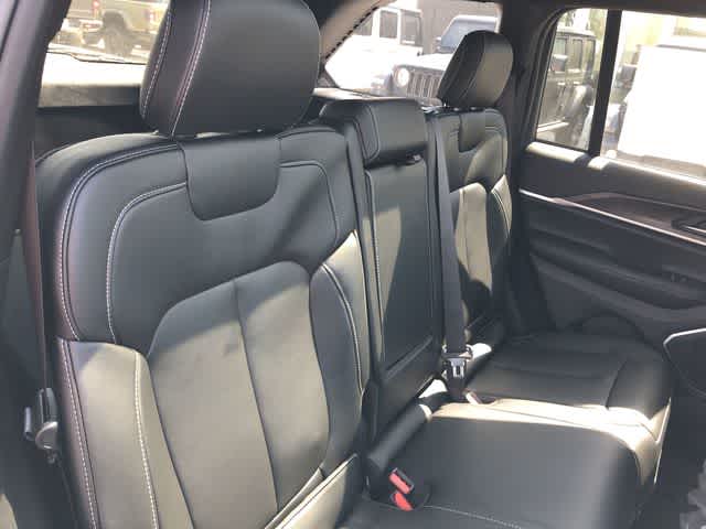 Thumbnail: 2026 Jeep Grand Cherokee - 19