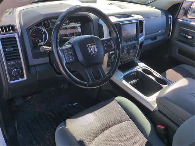 Thumbnail: 2019 RAM 1500 Classic - 10