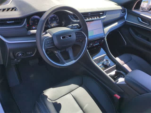 Thumbnail: 2025 Jeep Grand Cherokee - 10