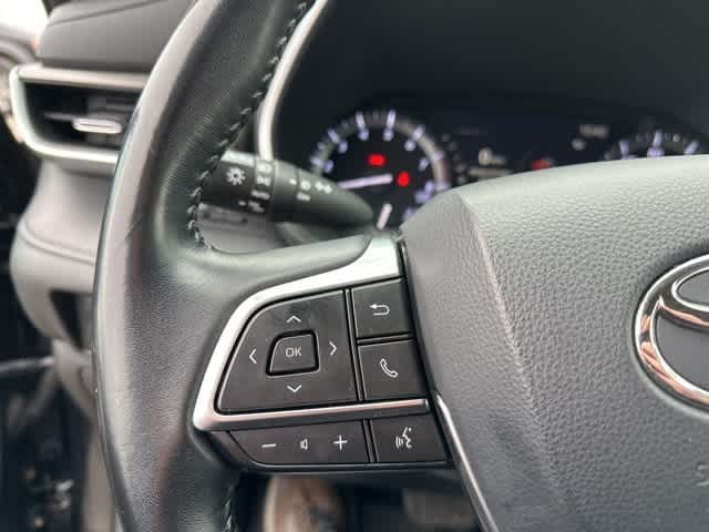 Thumbnail: 2020 Toyota Highlander - 11