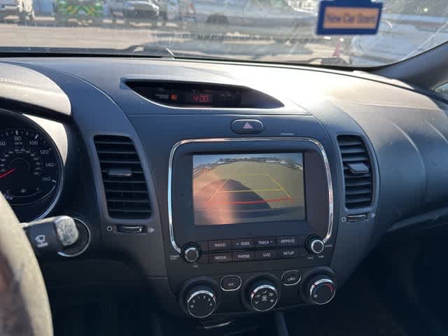 Thumbnail: 2018 Kia Forte - 9