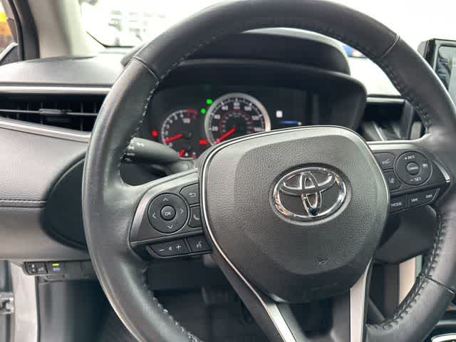 Thumbnail: 2022 Toyota Corolla Cross - 9