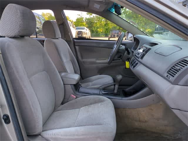 Thumbnail: 2002 Toyota Camry - 22