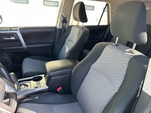 Thumbnail: 2016 Toyota 4Runner - 4