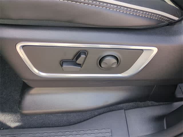 Thumbnail: 2026 RAM 1500 - 18