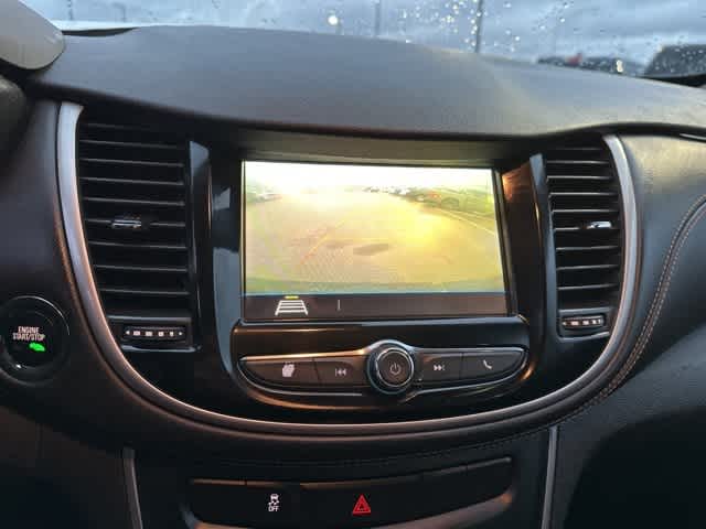 Thumbnail: 2018 Chevrolet Trax - 11