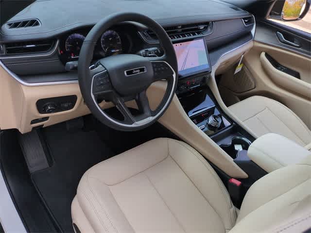 Thumbnail: 2025 Jeep Grand Cherokee L - 10