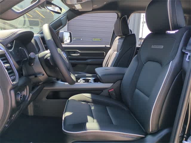 Thumbnail: 2026 RAM 1500 - 17