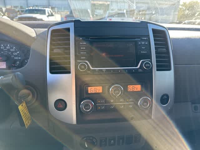 Thumbnail: 2015 Nissan Frontier - 6