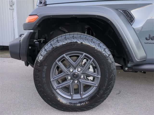 Thumbnail: 2025 Jeep Wrangler - 13