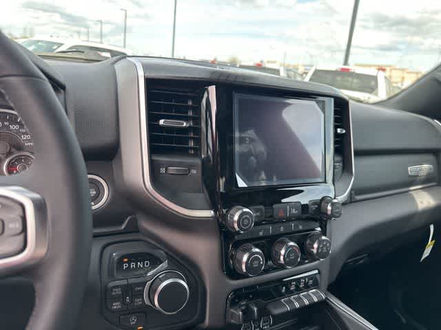 Thumbnail: 2026 RAM 1500 - 3