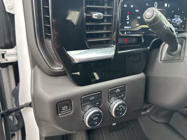 Thumbnail: 2022 GMC Sierra 1500 - 14