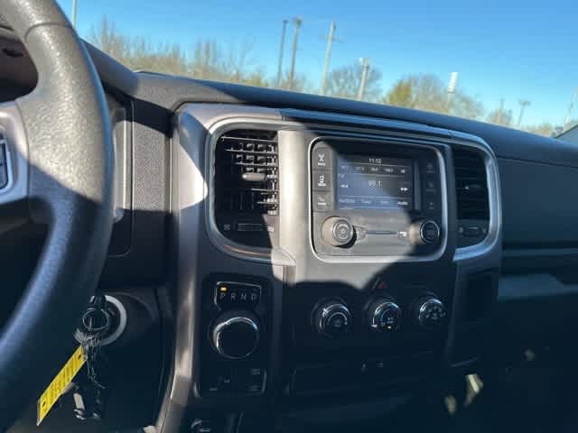 Thumbnail: 2022 RAM 1500 Classic - 6