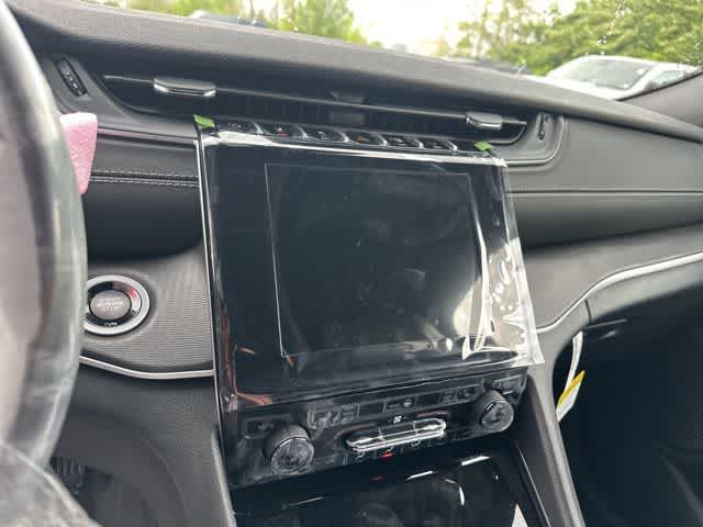 Thumbnail: 2026 Jeep Grand Cherokee - 3