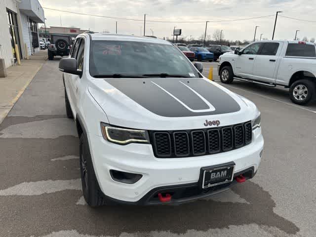 Thumbnail: 2021 Jeep Grand Cherokee - 24