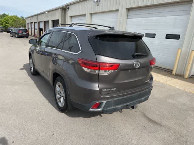 Thumbnail: 2017 Toyota Highlander - 17