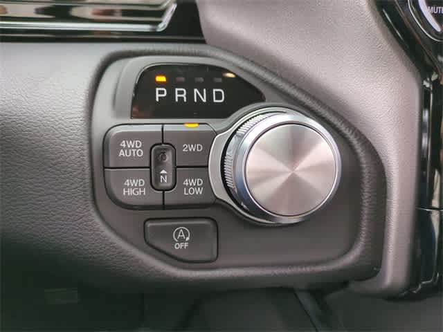 Thumbnail: 2026 RAM 1500 - 32