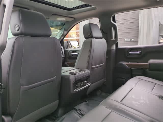 Thumbnail: 2019 Chevrolet Silverado 1500 - 18