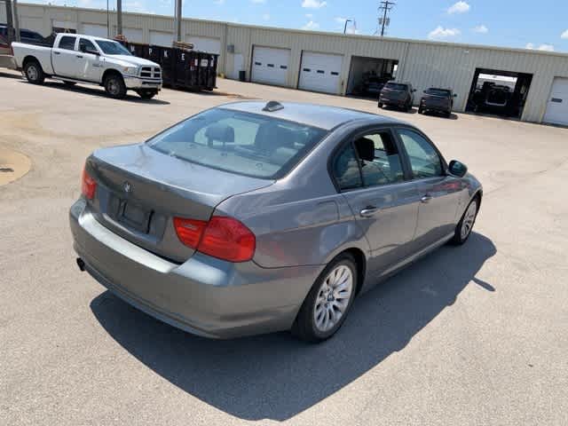 Thumbnail: 2009 BMW 3 Series - 13