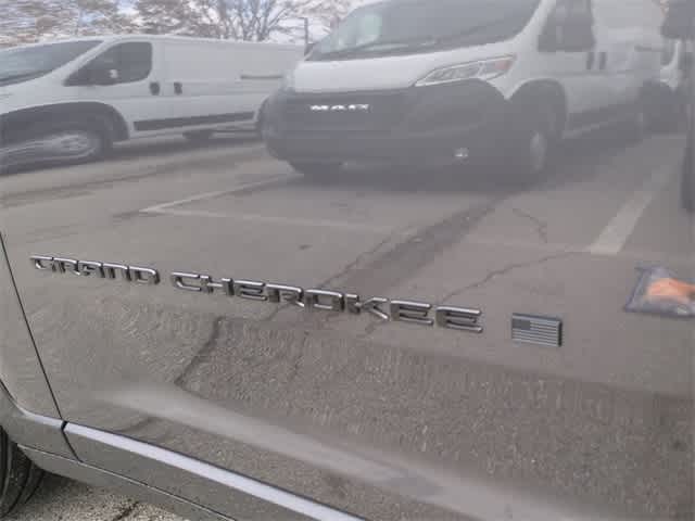 Thumbnail: 2025 Jeep Grand Cherokee L - 13