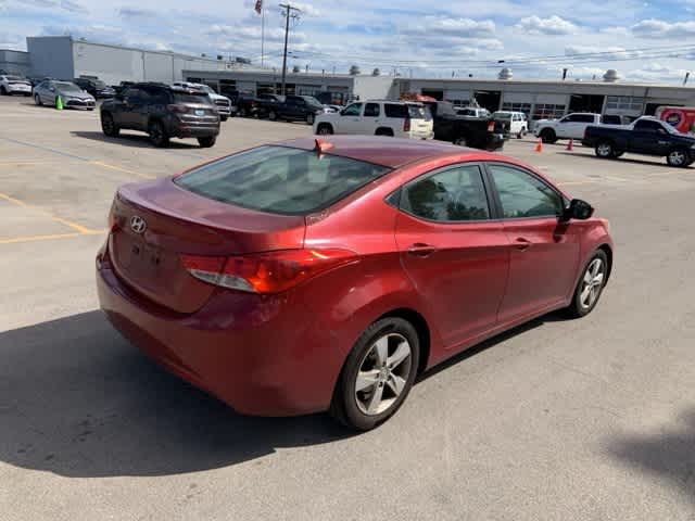 Thumbnail: 2013 Hyundai Elantra - 16