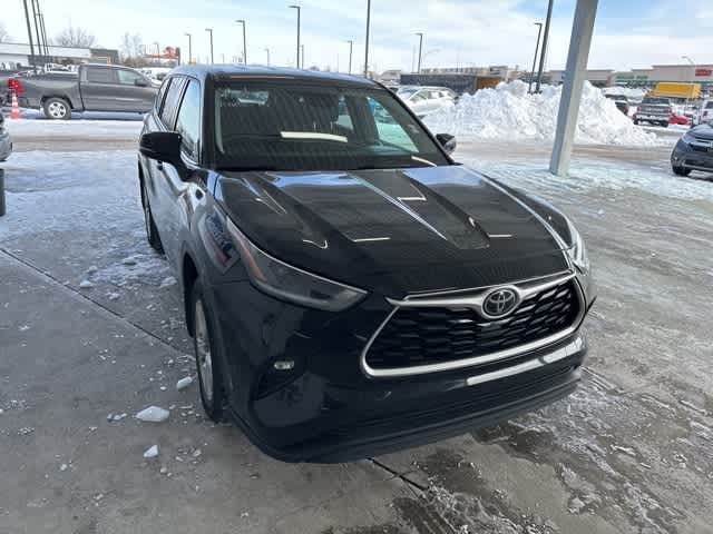 Thumbnail: 2021 Toyota Highlander - 27