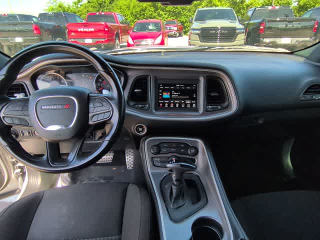 Thumbnail: 2022 Dodge Challenger - 14