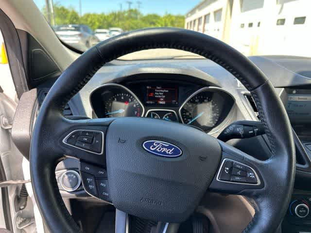 Thumbnail: 2019 Ford Escape - 11