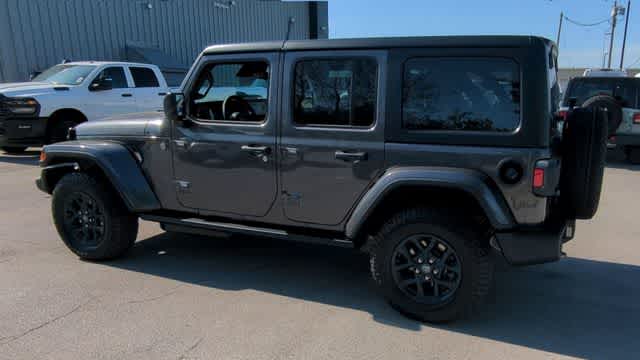 Thumbnail: 2026 Jeep Wrangler - 6