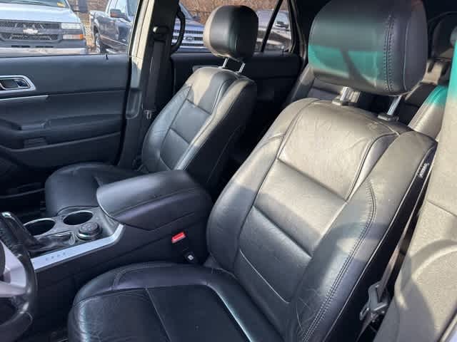 Thumbnail: 2013 Ford Explorer - 4