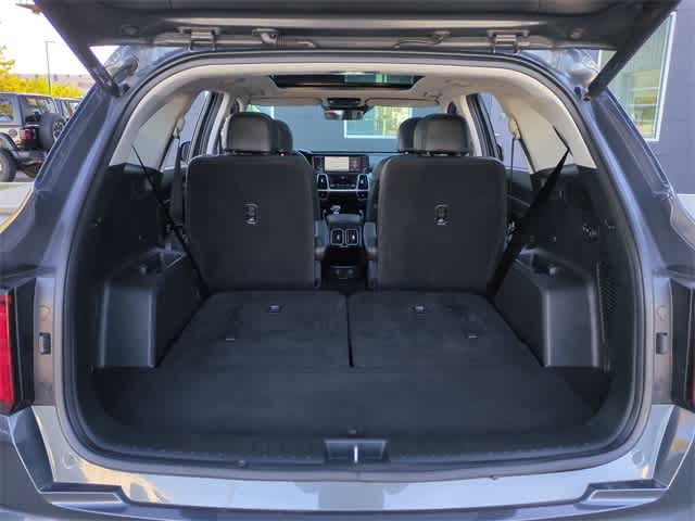 Thumbnail: 2022 Kia Sorento - 36