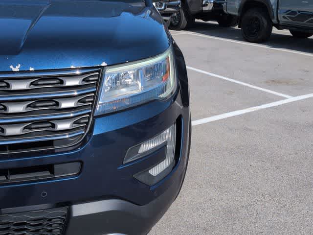 Thumbnail: 2017 Ford Explorer - 11