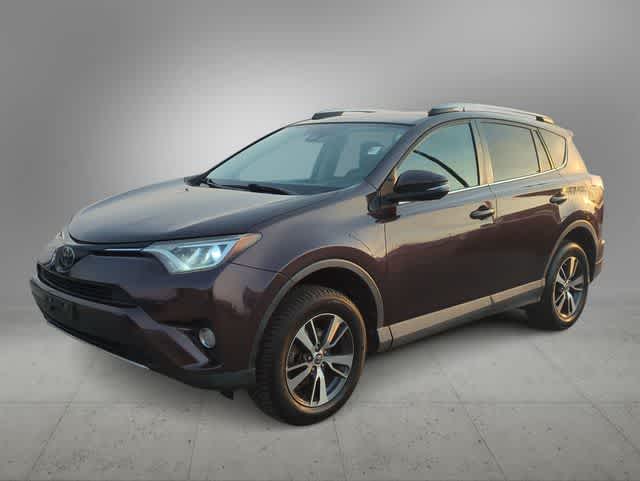 Thumbnail: 2017 Toyota RAV4 - 4