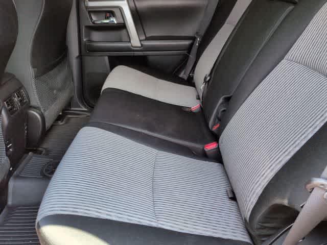 Thumbnail: 2016 Toyota 4Runner - 19