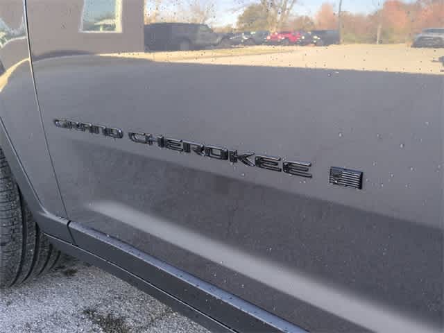 Thumbnail: 2025 Jeep Grand Cherokee L - 13