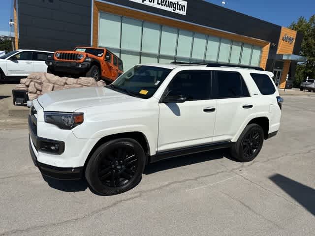 Thumbnail: 2021 Toyota 4Runner - 17