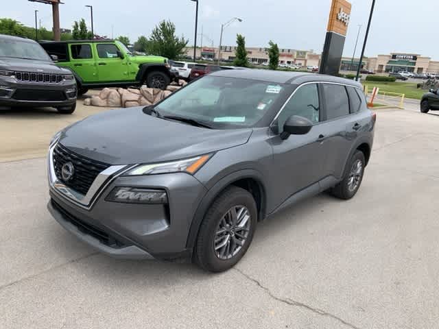 2023 Nissan Rogue S 13