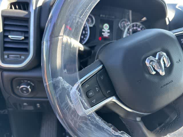 Thumbnail: 2026 RAM 1500 - 9