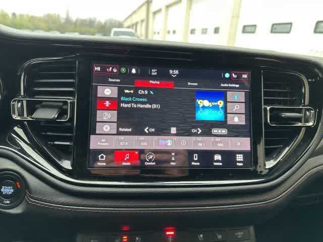 Thumbnail: 2021 Dodge Durango - 8