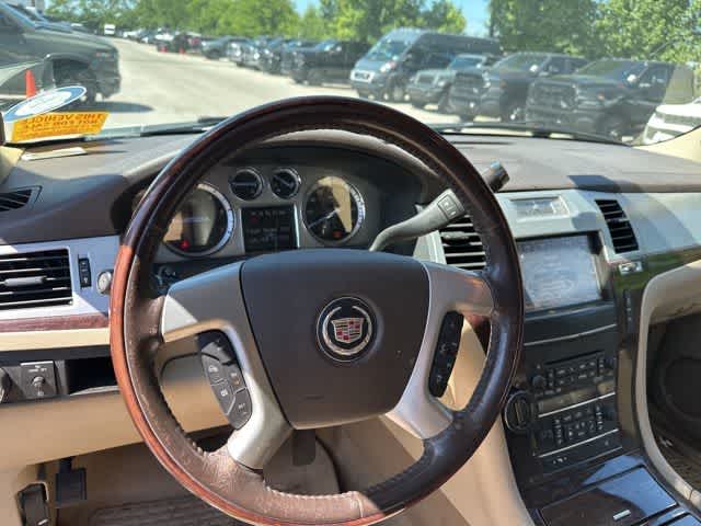 Thumbnail: 2013 Cadillac Escalade - 8
