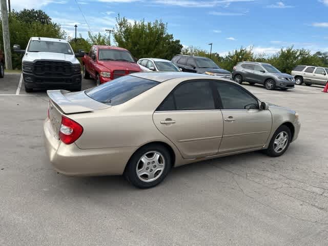 Thumbnail: 2002 Toyota Camry - 18