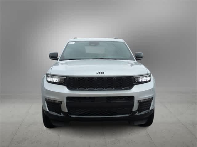 Thumbnail: 2025 Jeep Grand Cherokee L - 3